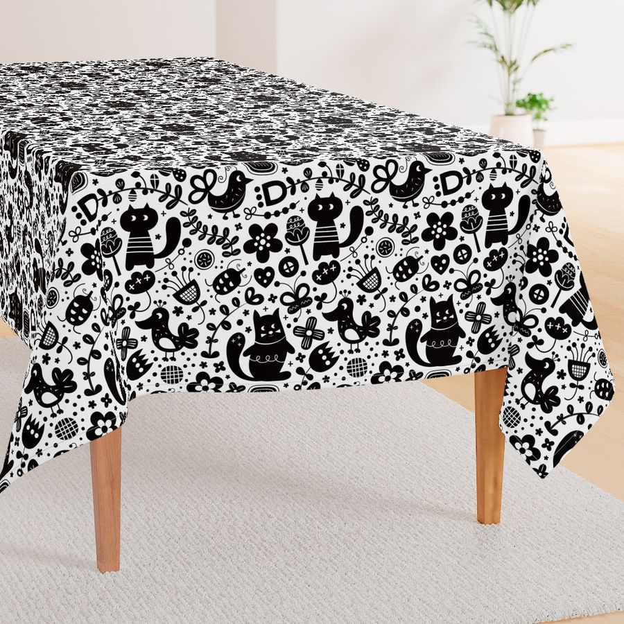 HOME_GOOD_RECTANGULAR_TABLE_CLOTH