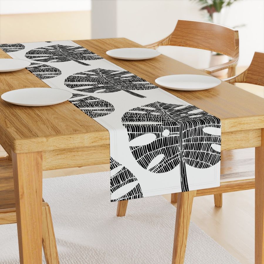 HOME_GOOD_TABLE_RUNNER