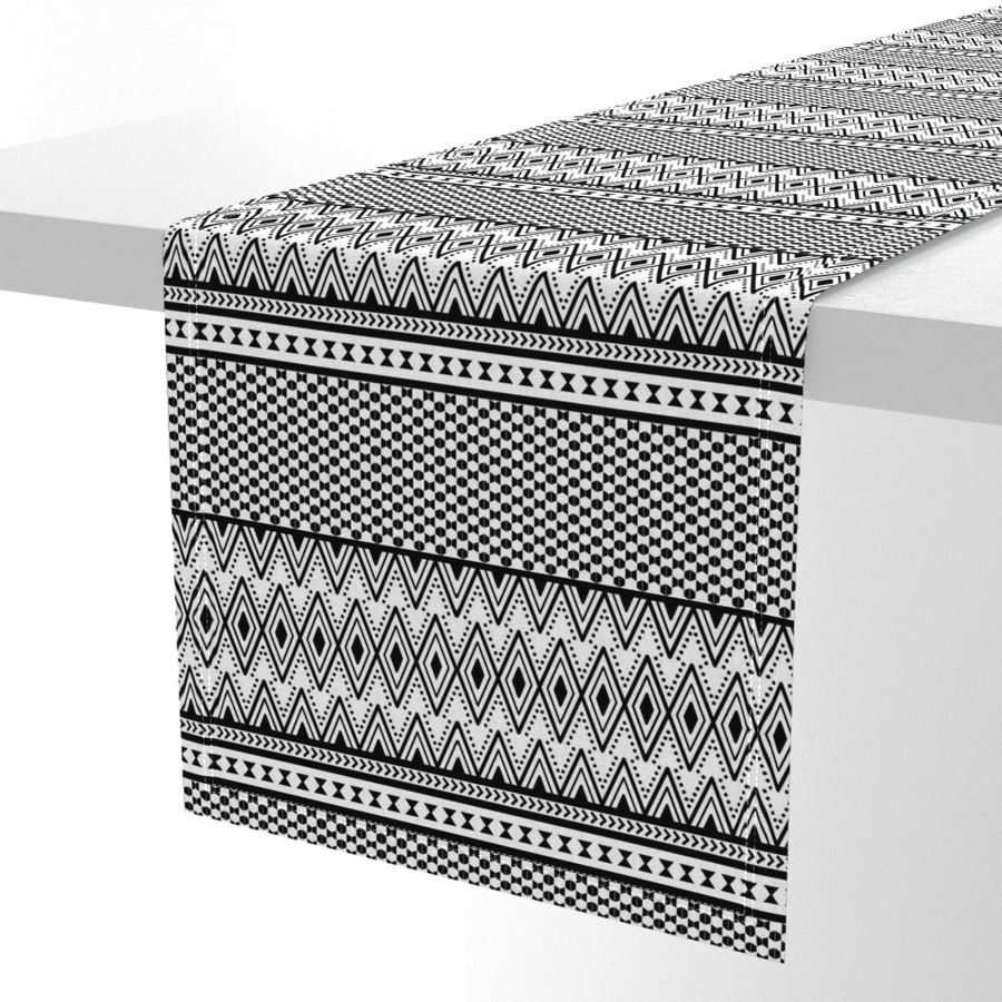 HOME_GOOD_TABLE_RUNNER