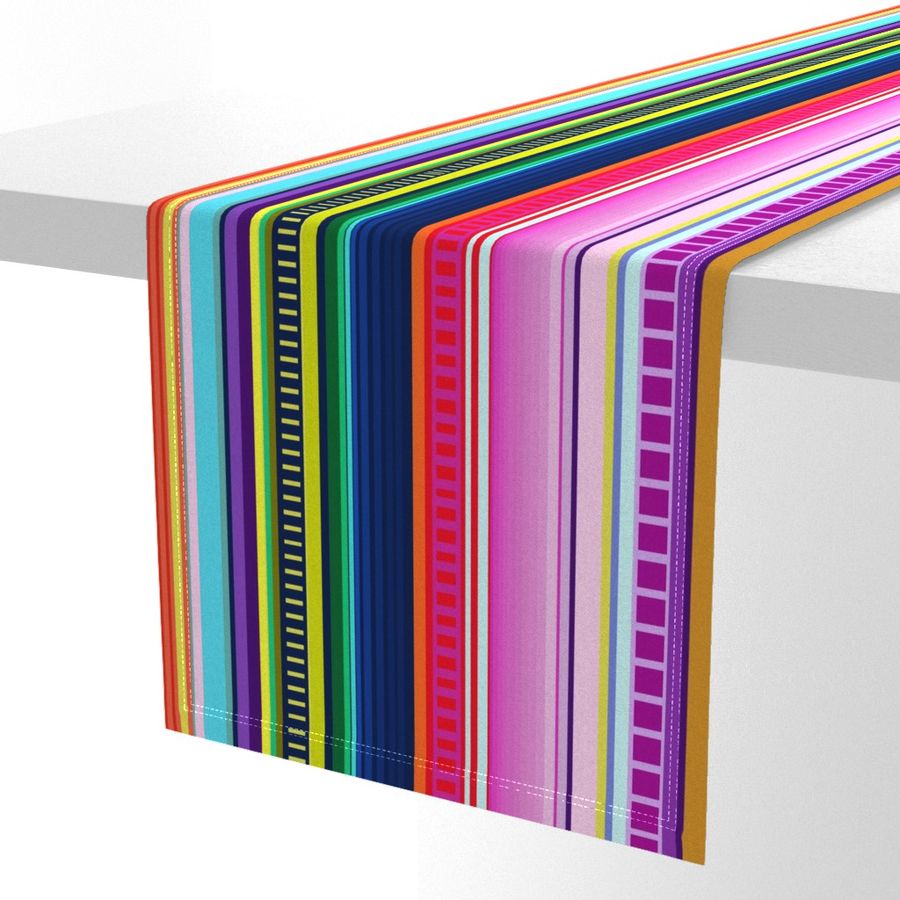 HOME_GOOD_TABLE_RUNNER