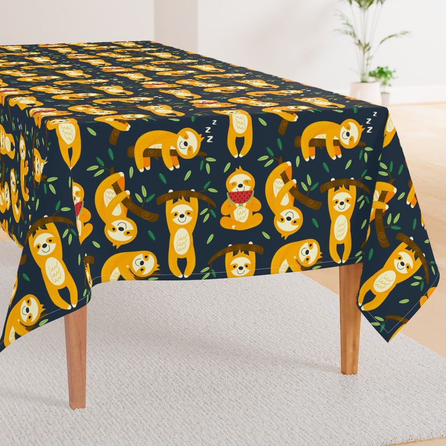 HOME_GOOD_RECTANGULAR_TABLE_CLOTH