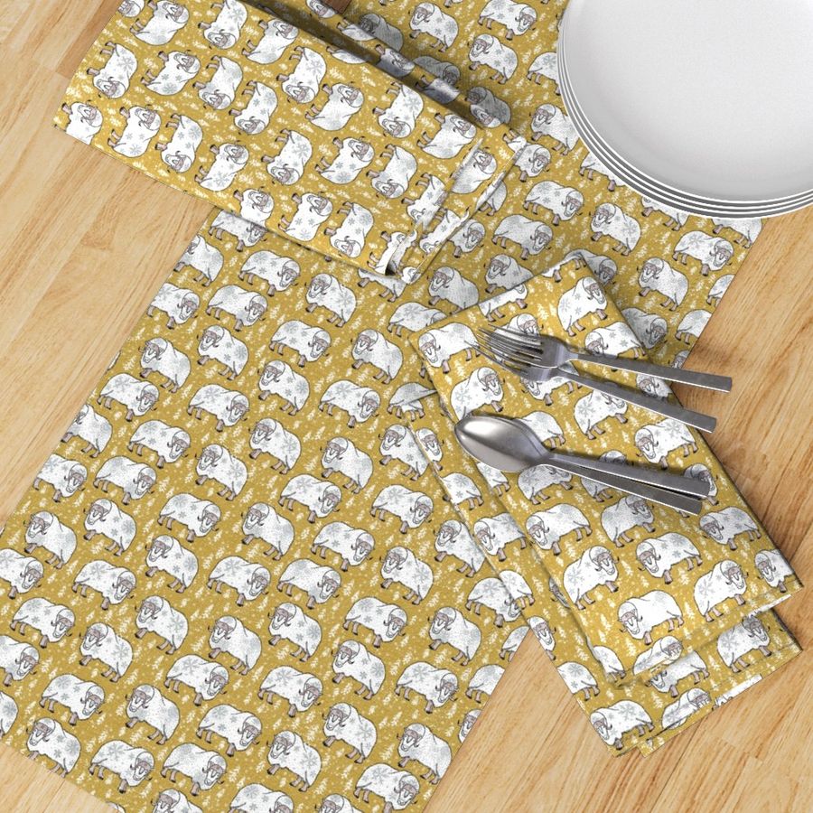 HOME_GOOD_TABLE_RUNNER