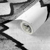 woven rug black white