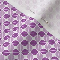 Geometric Pattern: Leaf: Purple/White