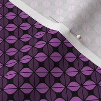 Geometric Pattern: Leaf: Purple/Black