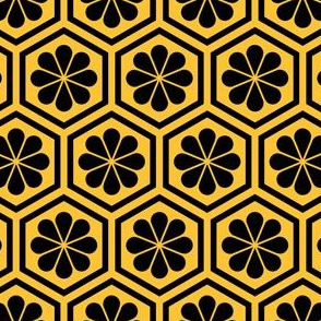 Geometric Pattern: Hexagon Flower: Black/Yellow