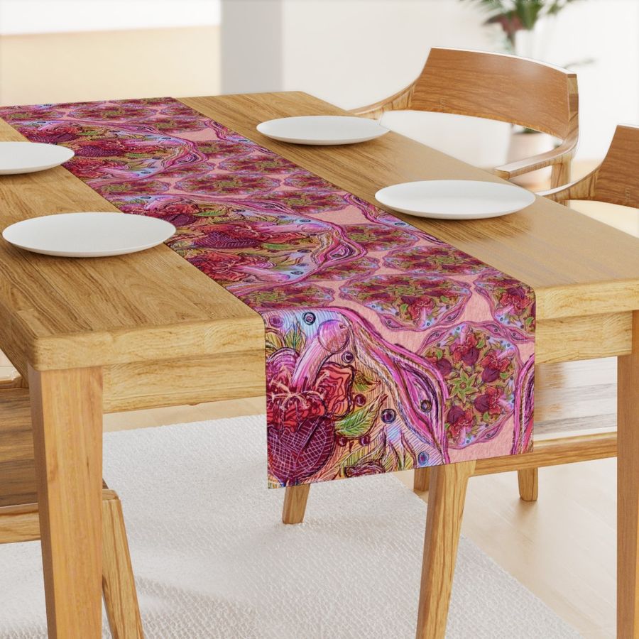 HOME_GOOD_TABLE_RUNNER