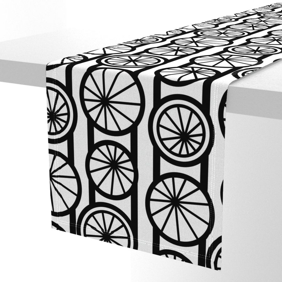 HOME_GOOD_TABLE_RUNNER