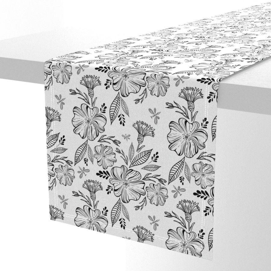 HOME_GOOD_TABLE_RUNNER