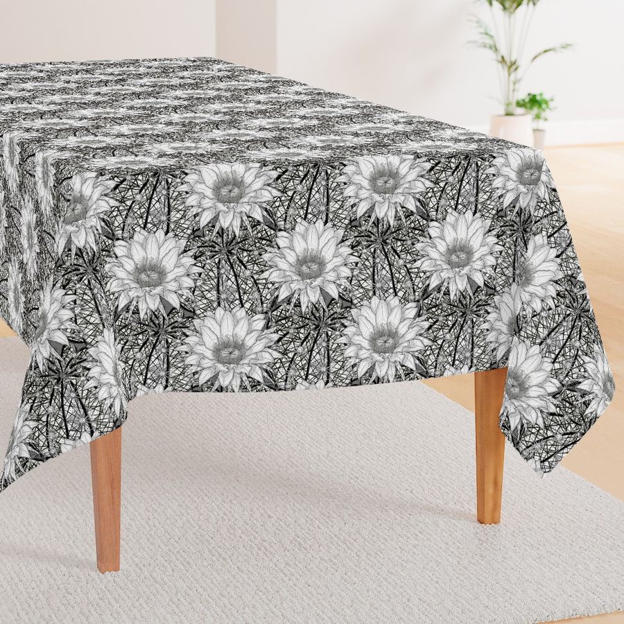 HOME_GOOD_RECTANGULAR_TABLE_CLOTH