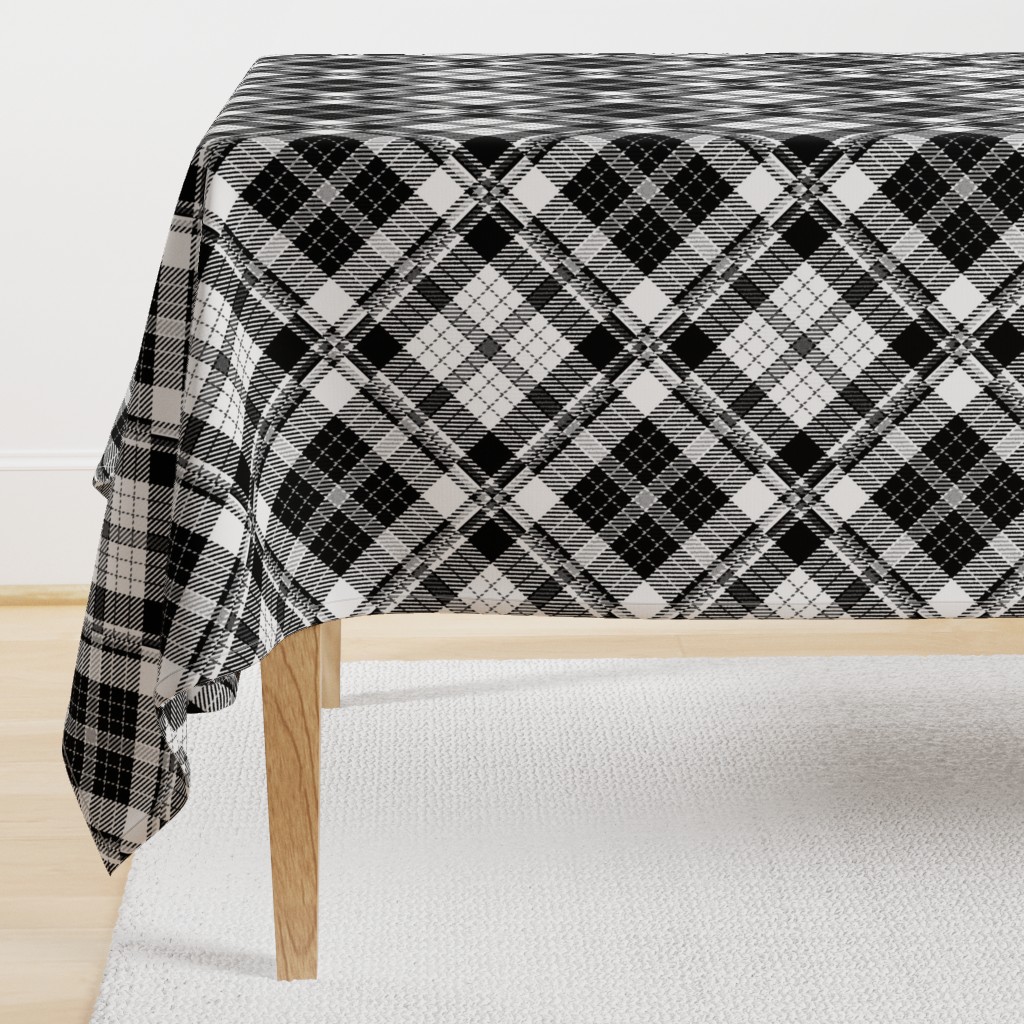 Large Scale Black and White Plaid Counterchanged Diamond Checkerboard