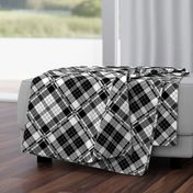 Large Scale Black and White Plaid Counterchanged Diamond Checkerboard