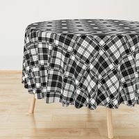 Large Scale Black and White Plaid Counterchanged Diamond Checkerboard