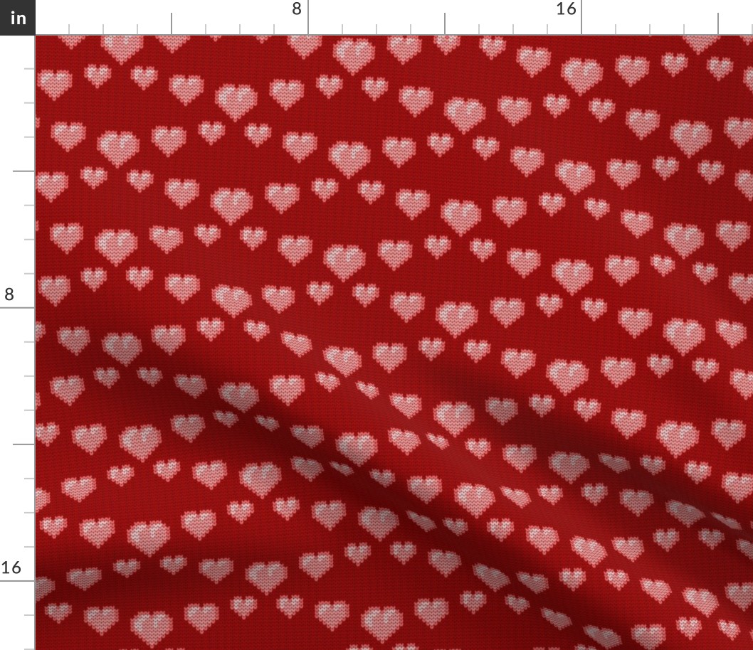 08258826 : knit love hearts : red