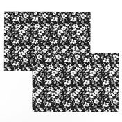 Floral garden - black & white