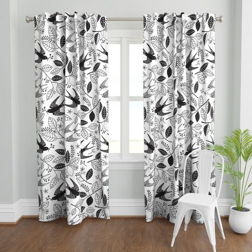 HOME_GOOD_CURTAIN_PANEL