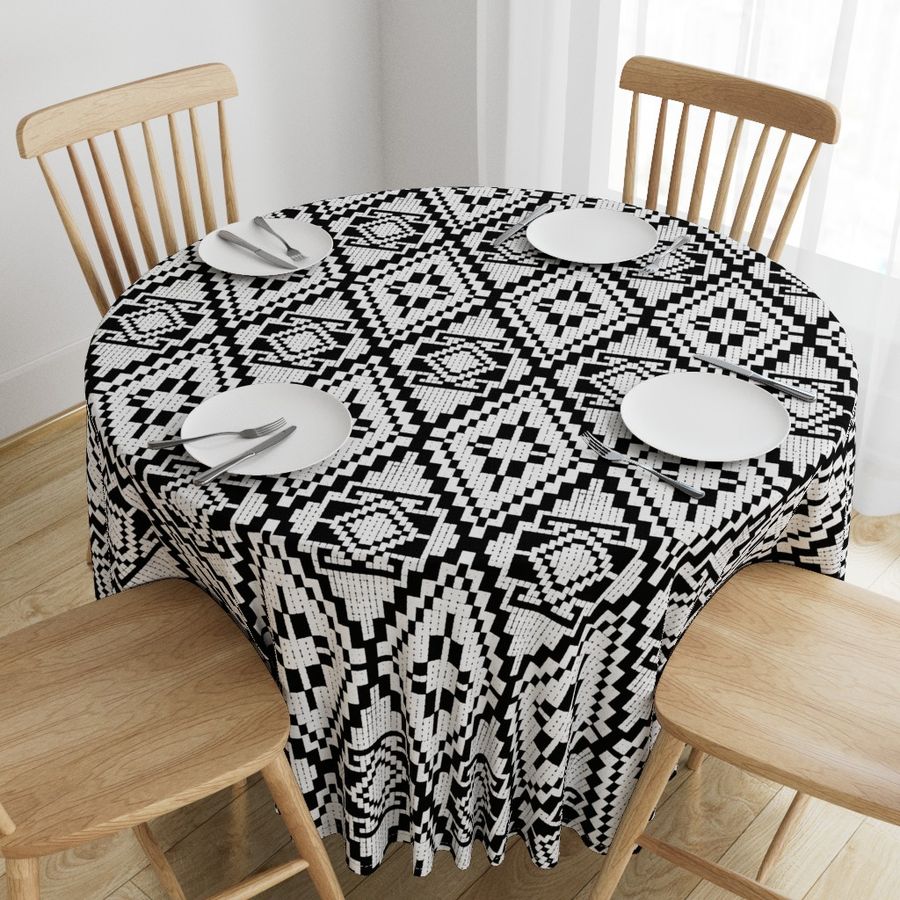 HOME_GOOD_ROUND_TABLE_CLOTH