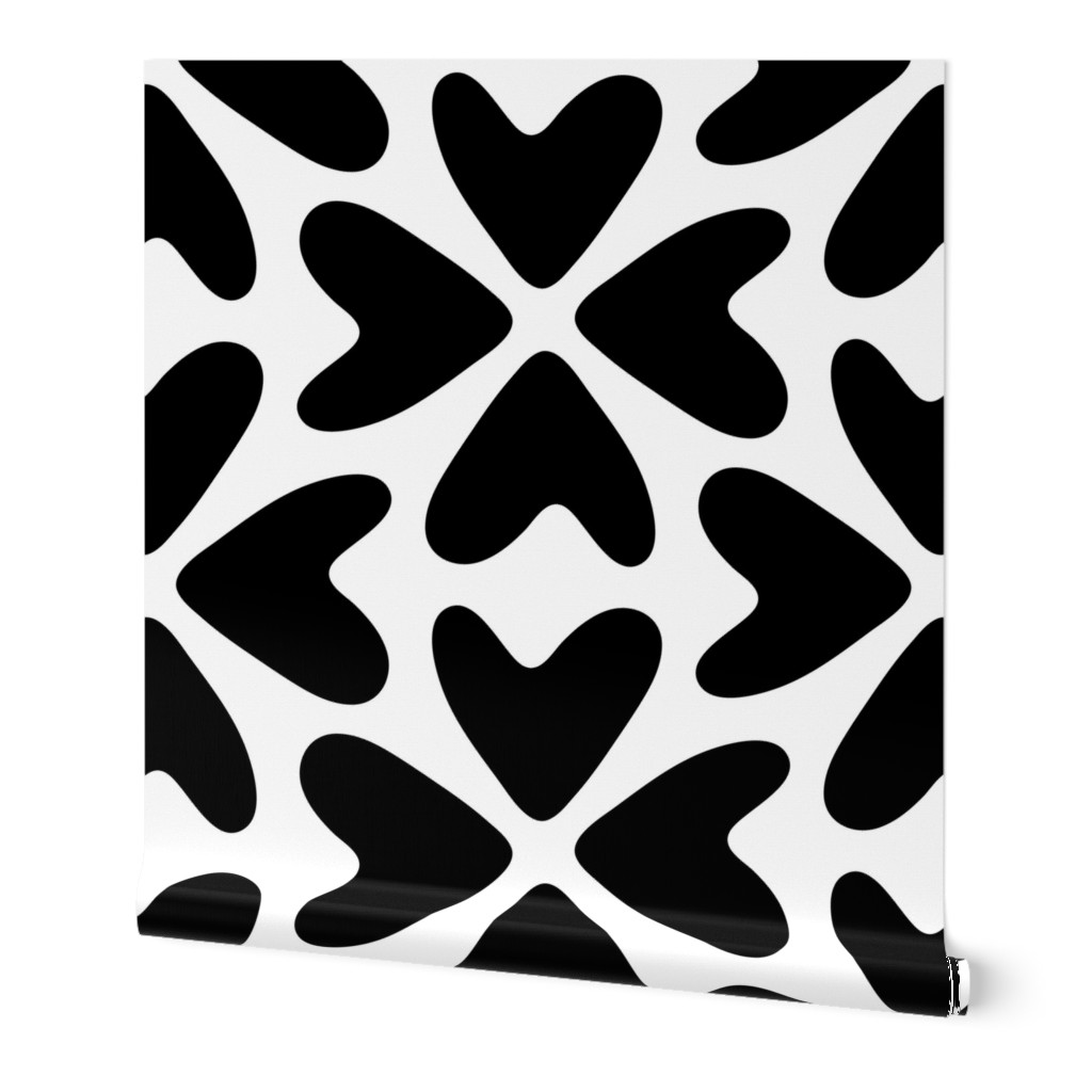 Bold Love / big scale / black and white abstract hearts pattern