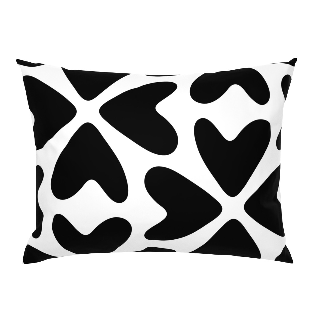 Bold Love / big scale / black and white abstract hearts pattern