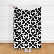 Bold Love / big scale / black and white abstract hearts pattern