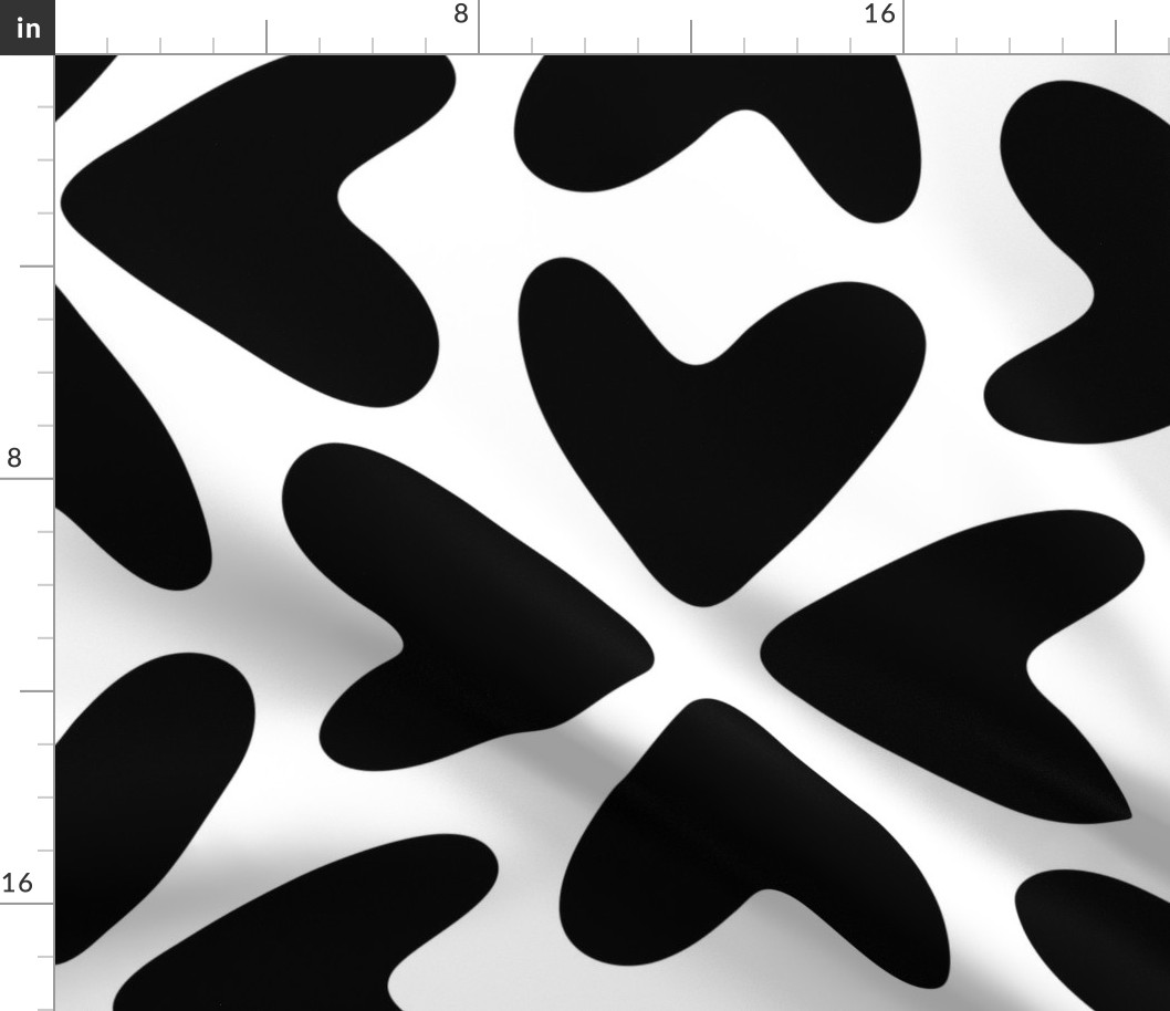 Bold Love / big scale / black and white abstract hearts pattern