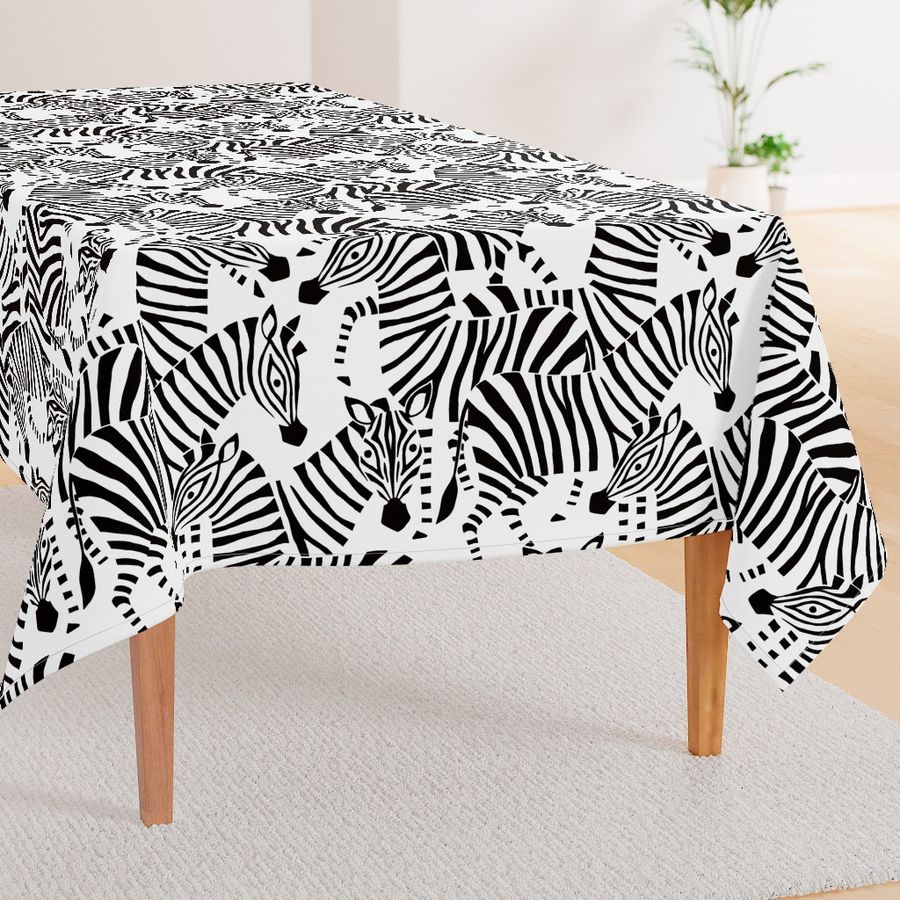 HOME_GOOD_RECTANGULAR_TABLE_CLOTH