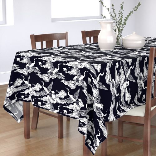 HOME_GOOD_RECTANGULAR_TABLE_CLOTH