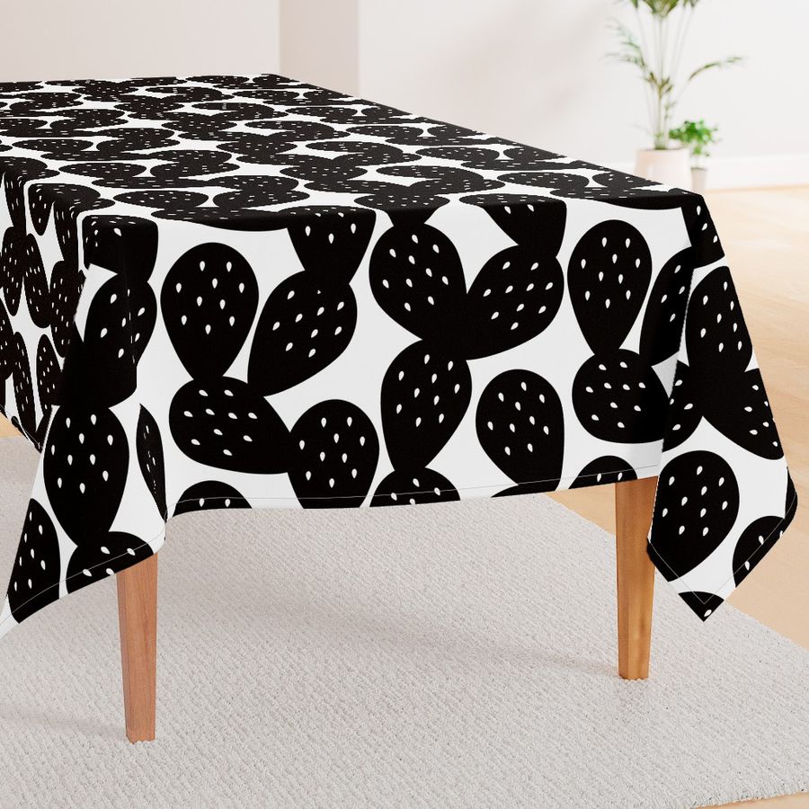 HOME_GOOD_RECTANGULAR_TABLE_CLOTH