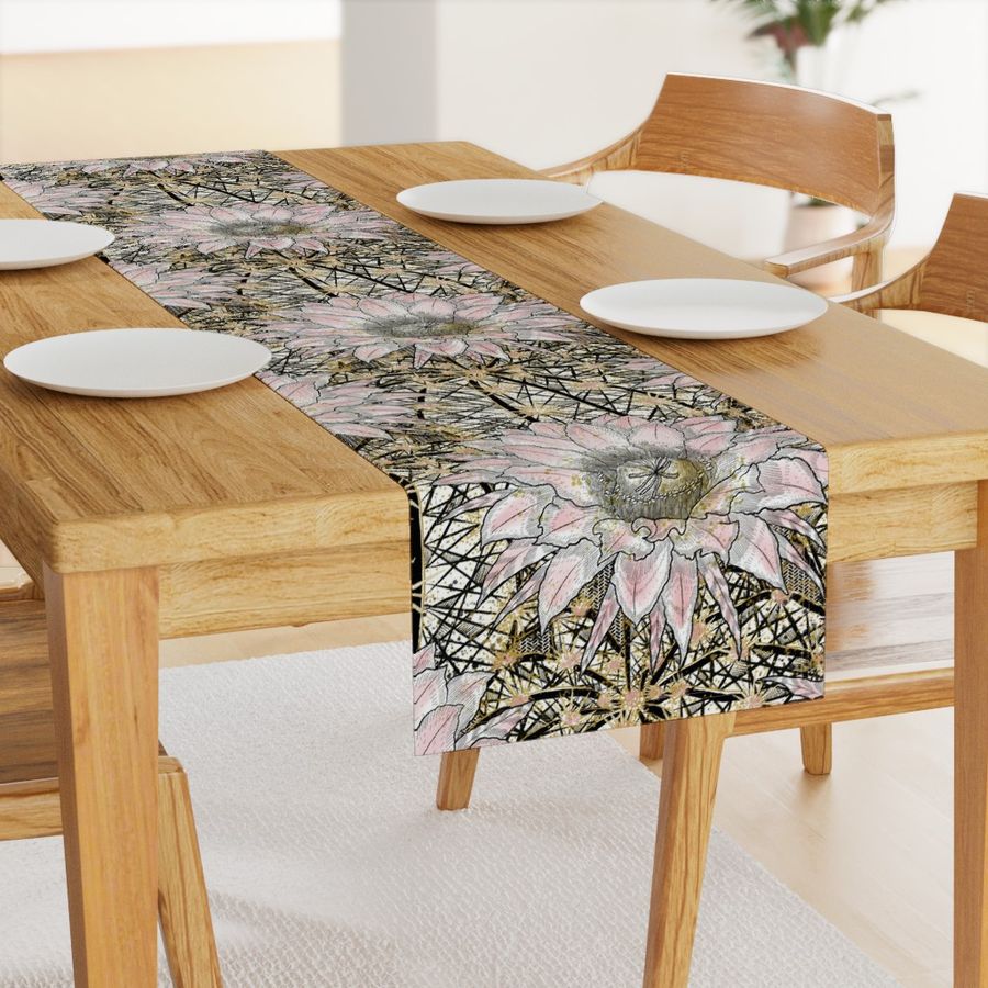 HOME_GOOD_TABLE_RUNNER