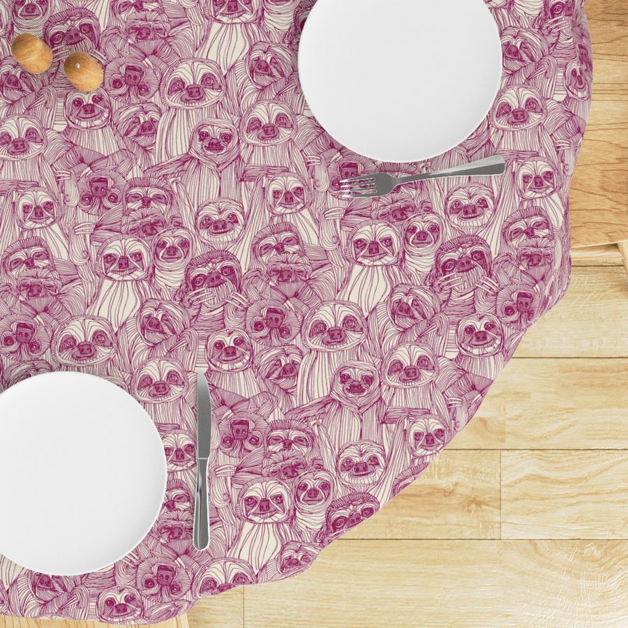 HOME_GOOD_ROUND_TABLE_CLOTH