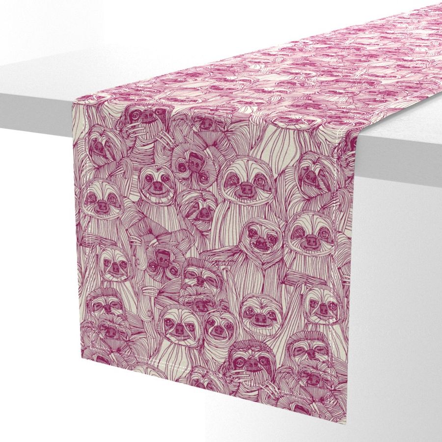 HOME_GOOD_TABLE_RUNNER