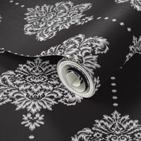 Classic Damask silver black Wallpaper