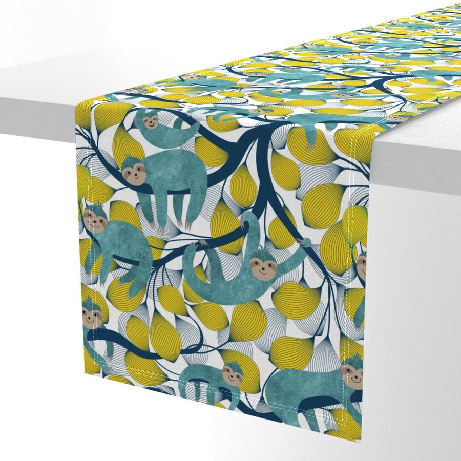 HOME_GOOD_TABLE_RUNNER