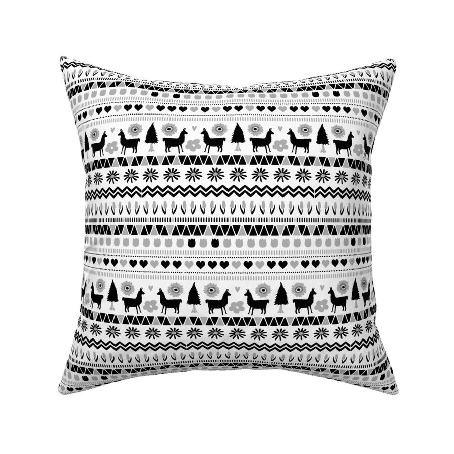 HOME_GOOD_SQUARE_THROW_PILLOW