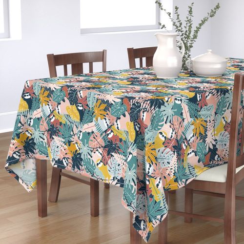 HOME_GOOD_RECTANGULAR_TABLE_CLOTH