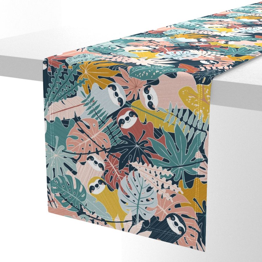 HOME_GOOD_TABLE_RUNNER