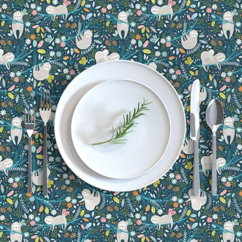 HOME_GOOD_RECTANGULAR_TABLE_CLOTH