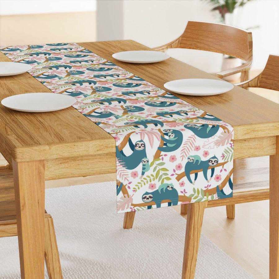 HOME_GOOD_TABLE_RUNNER