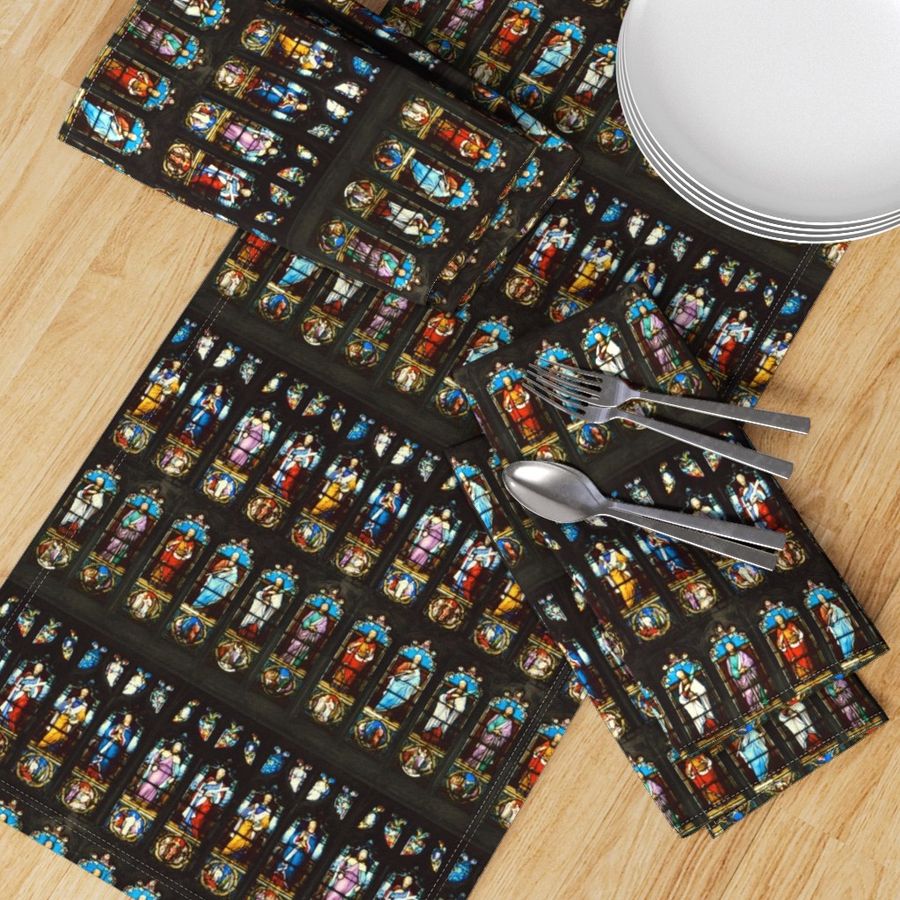 HOME_GOOD_TABLE_RUNNER