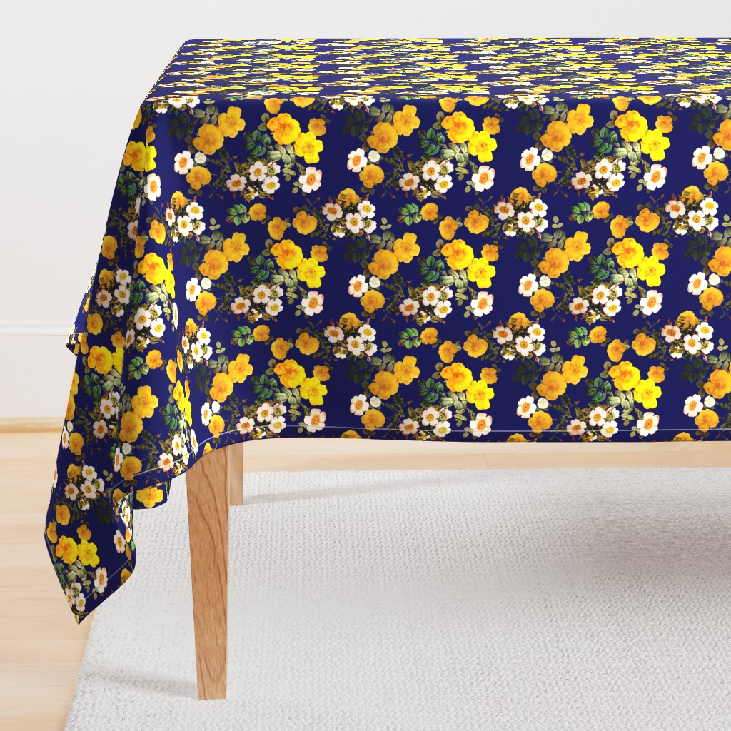 Yellow rose, Redoute rose / navy, yellow and white floral