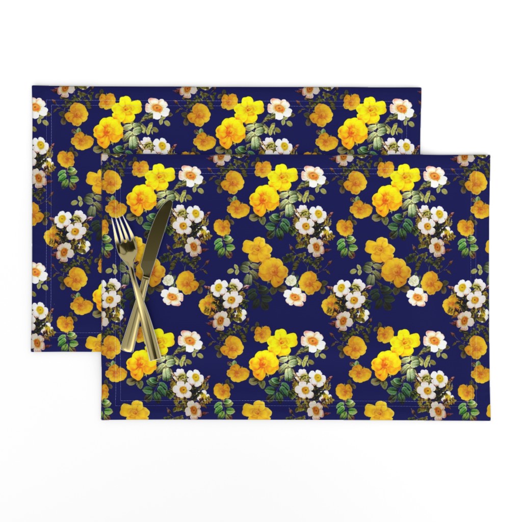 Yellow rose, Redoute rose / navy, yellow and white floral