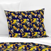 Yellow rose, Redoute rose / navy, yellow and white floral