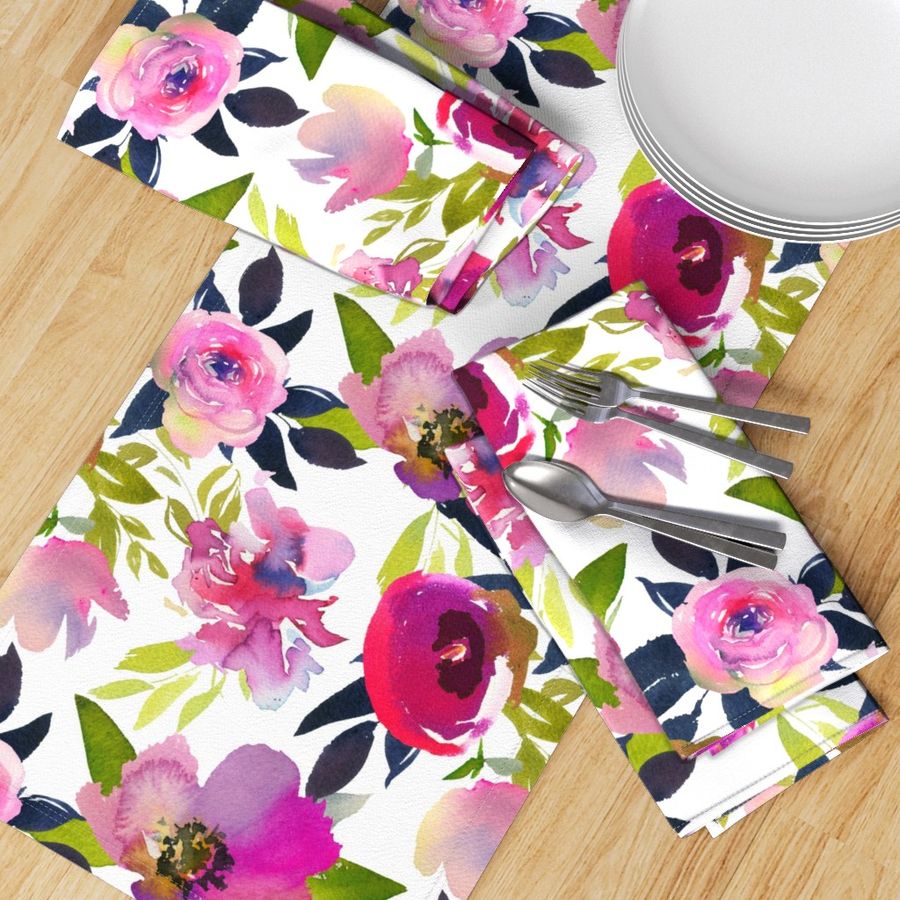 HOME_GOOD_TABLE_RUNNER