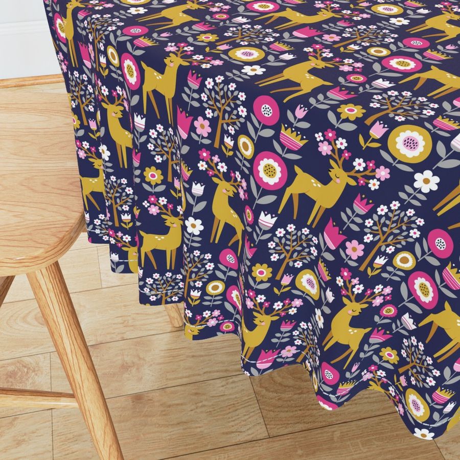 HOME_GOOD_ROUND_TABLE_CLOTH