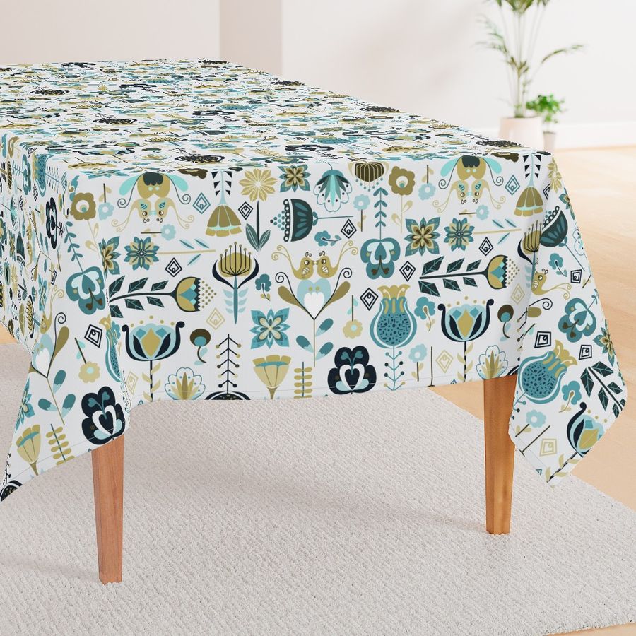 HOME_GOOD_RECTANGULAR_TABLE_CLOTH