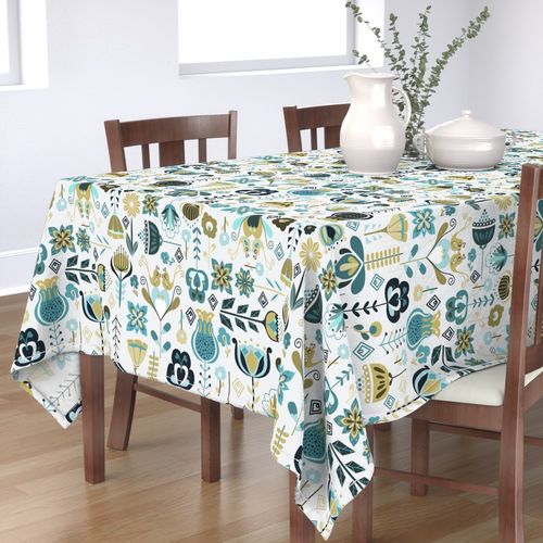 HOME_GOOD_RECTANGULAR_TABLE_CLOTH