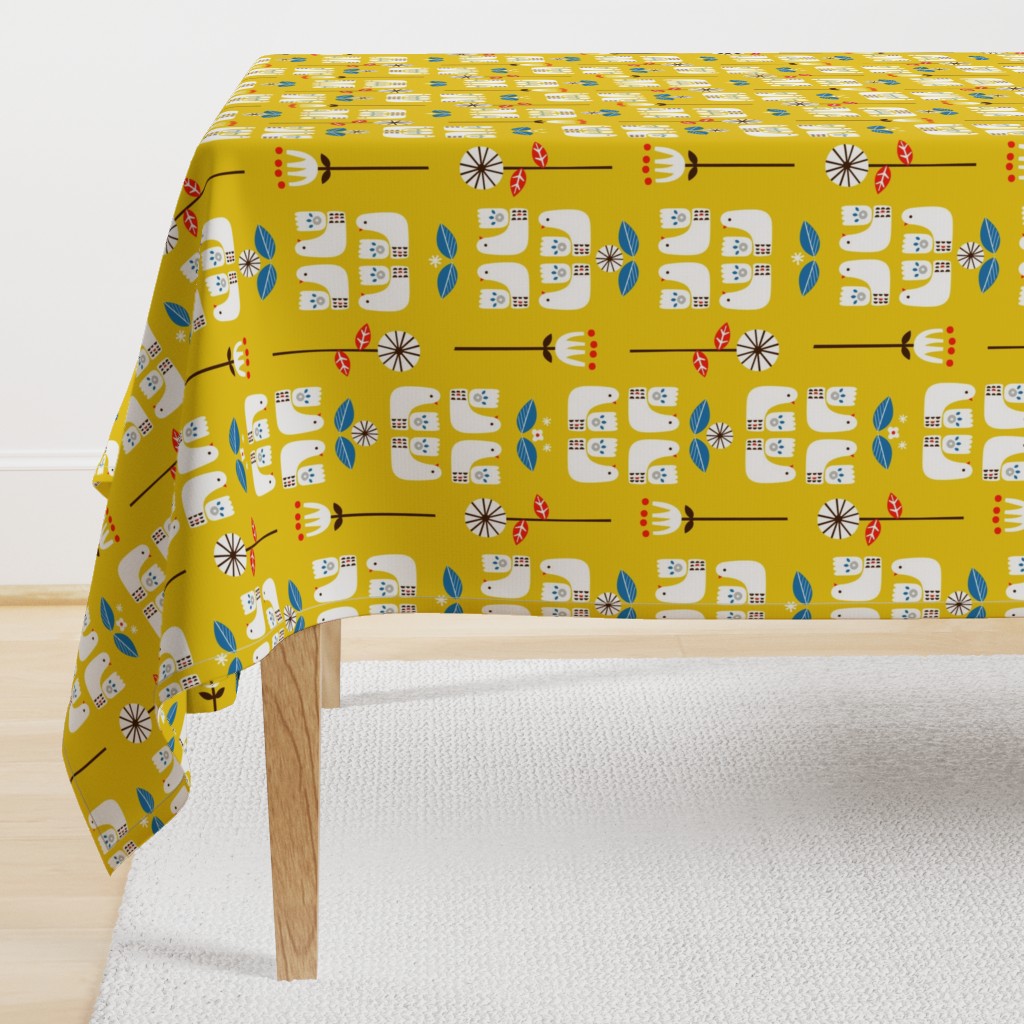 Scandi birds yellow 12"