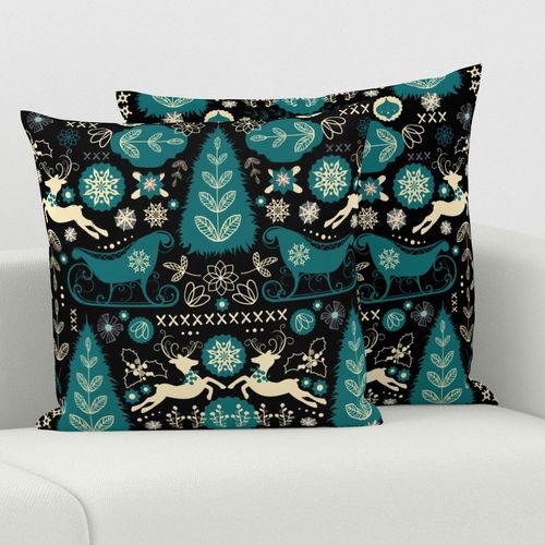 HOME_GOOD_SQUARE_THROW_PILLOW