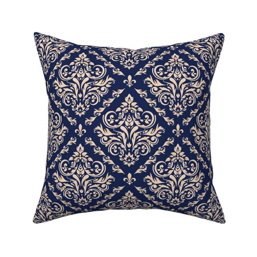 HOME_GOOD_SQUARE_THROW_PILLOW