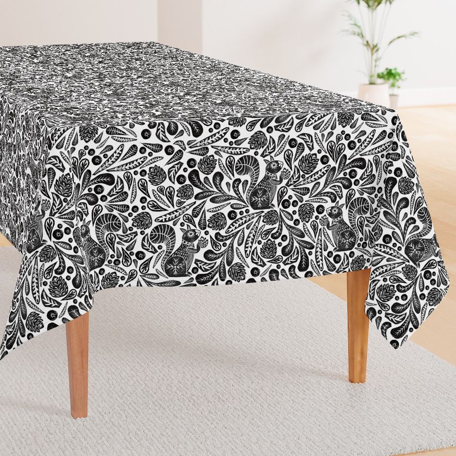 HOME_GOOD_RECTANGULAR_TABLE_CLOTH